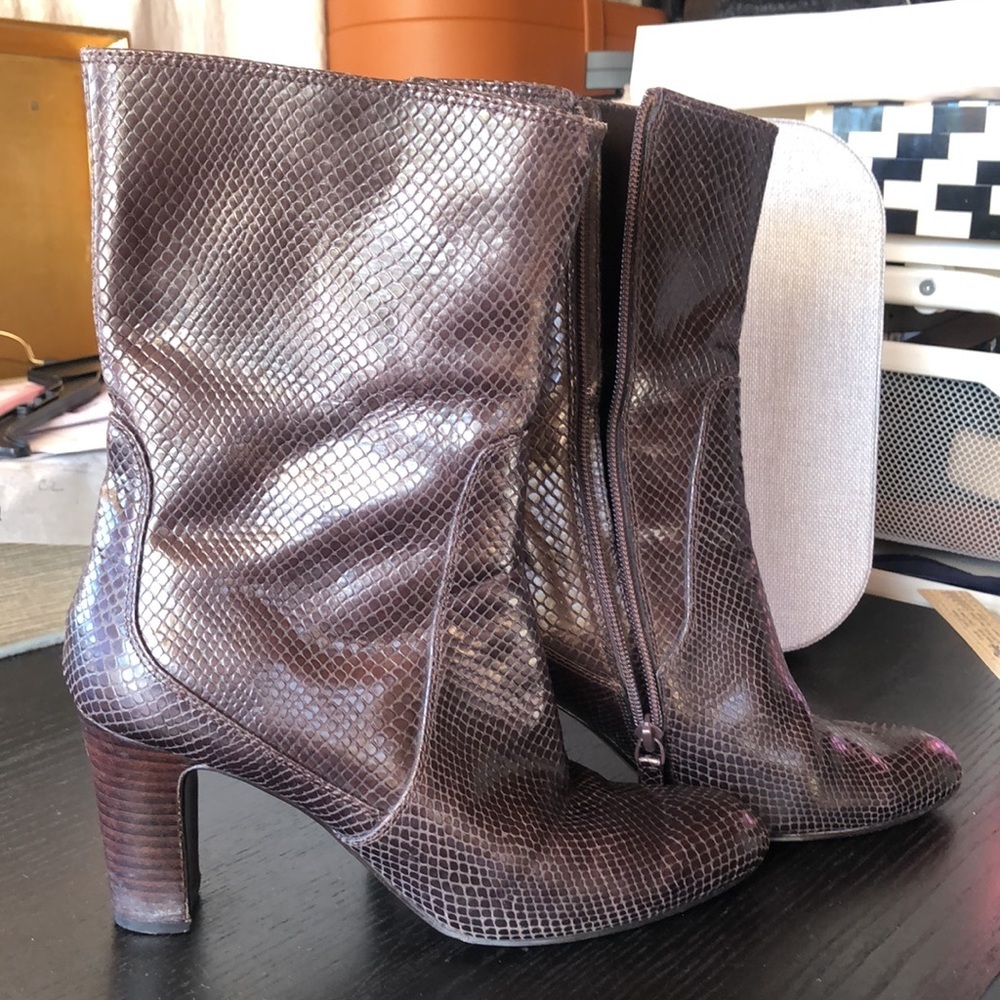Cole Haan mid calf leather boot  lizard skin snakeskin pattern dark brown 8